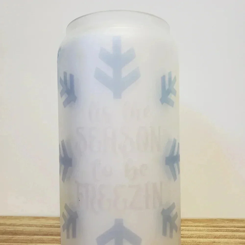 Season‎ to be freezin frosted glass cup includes lid and plastic straw